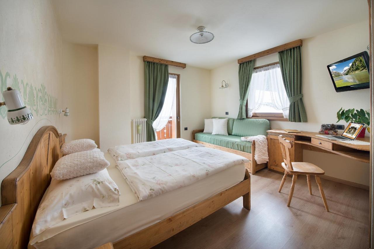 Hotel Costanza Mountain Holiday Livigno Exterior foto